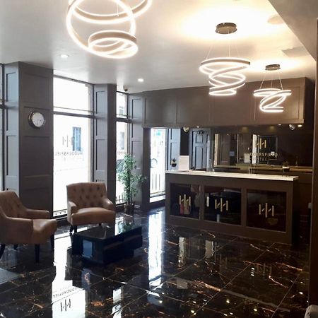 Hotel Huddersfield Zewnętrze zdjęcie