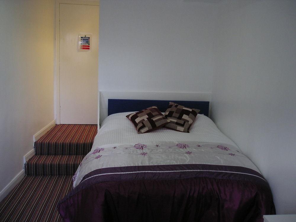 Hotel Huddersfield Zewnętrze zdjęcie