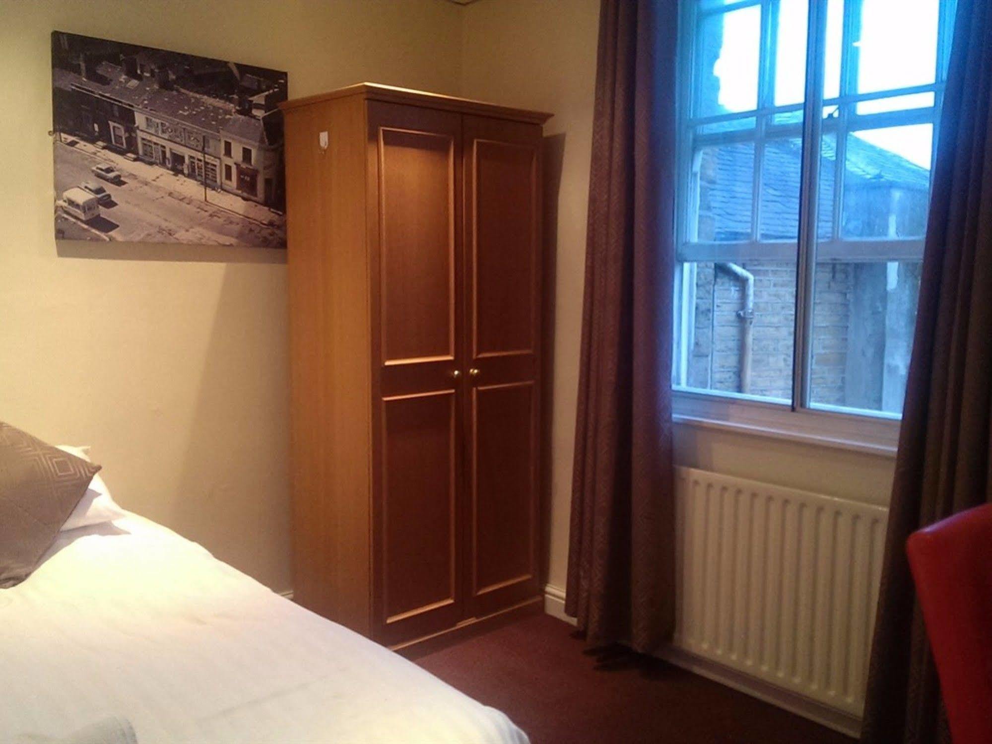 Hotel Huddersfield Zewnętrze zdjęcie